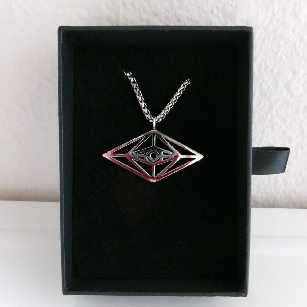 Slander Band Womens Silver Necklace - New in Box
